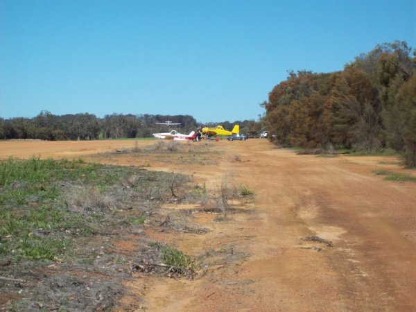 Three types of aircraft using Narrogin Airport.