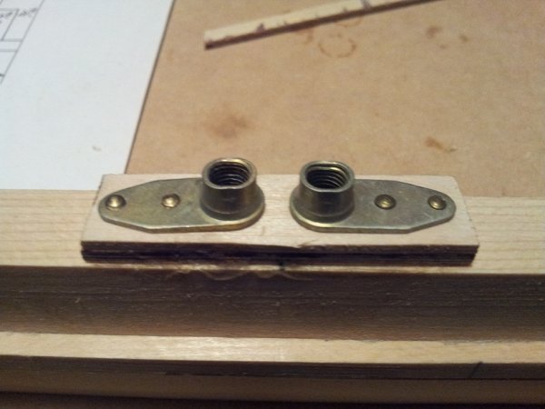 Nutplates fitted for eyebolts
