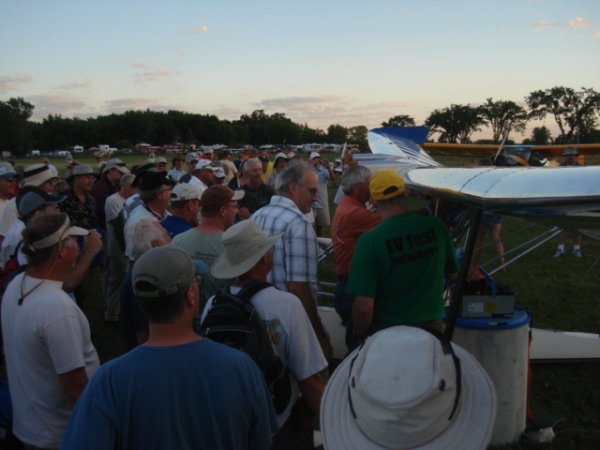 It's been a while since an ultralight has pulled a huge crowd like this.