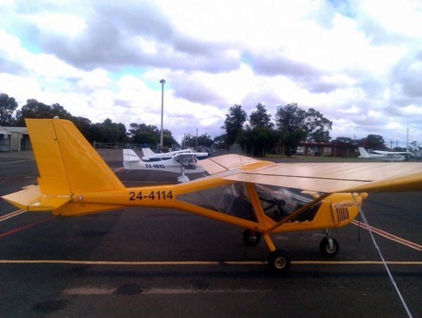 Foxy safely tied down at Mildura.