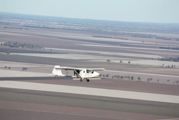 Tomo in flight