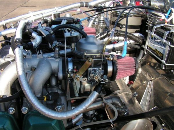 TL 2000 Sting with carburettor support bracket