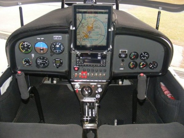 TL 2000 Sting panel with ipad2 running oz runways, panel mount made with a sheet of perspex and fly screen retainer clips.