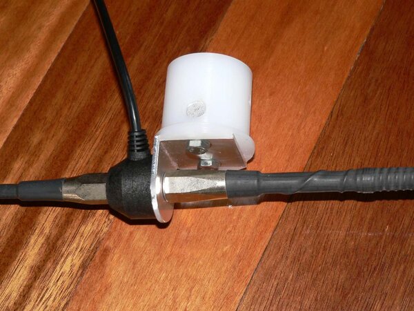 Antenna_Mount_Pic.thumb.jpg.ac39294fa6798b559f063c873e3ddc15.jpg