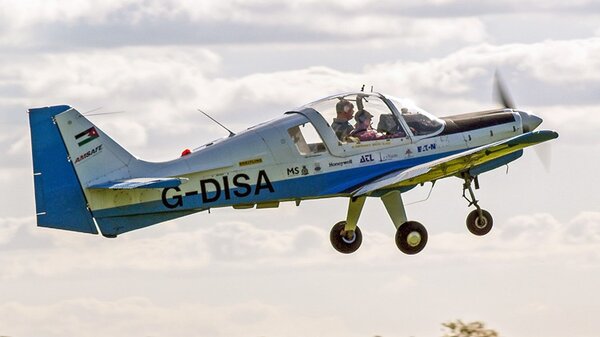 BeagleBulldogG-DISA.jpg_thumb.b54366e2c112a1168ffc851038f97203.jpg