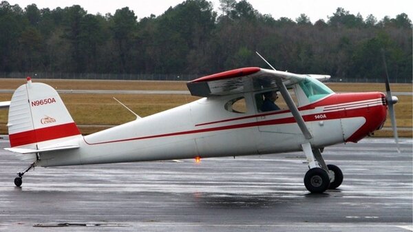 Cessna140AN9650A.jpg_thumb.13636c13bbb6b85b24868c88674b8100.jpg
