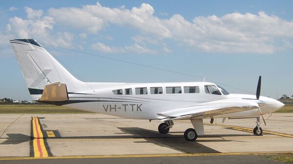 Cessna404VH-TTKYMEN20091031.jpg_thumb.799360931da1d493826ac951420d5deb.jpg