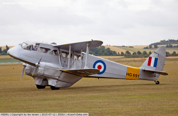 DH-89aDragonRapide-DominieHG-691PhotobyLeoLarsen.jpg_thumb.cbd129a8cff435ecbe50eeab3cb8ea72.jpg