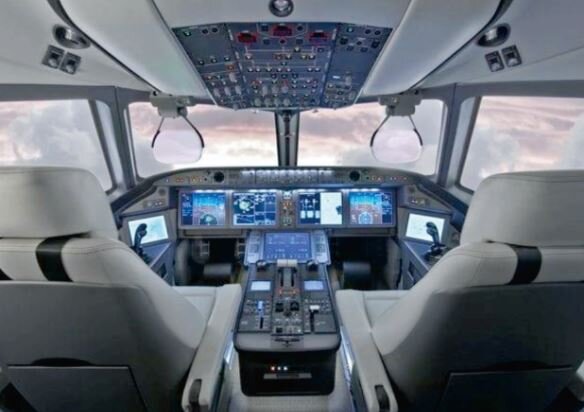 Irkut-MC-21-cockpit.JPG_thumb.a158c623e28fb1774fda15c0b819ce10.JPG