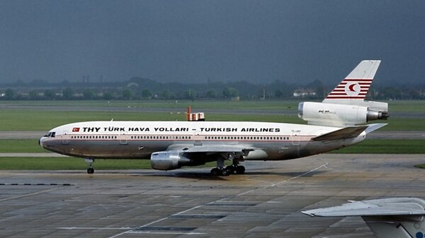 McDonnell_Douglas_DC-10-10_Turkish_Airlines_AN1815013-e1477324333314.jpg_thumb.dc729a43f726f336f773d536c4b750b1.jpg