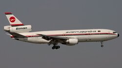 McDonnell_Douglas_DC-10-30(ER),_Biman_Bangladesh_AN0547320.jpg_thumb.26acf2644d0a8edded13657729a1601b.jpg