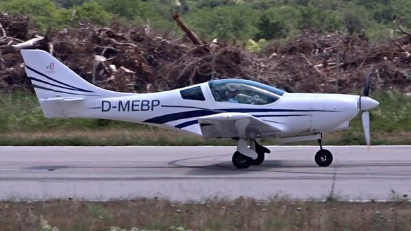 aerospoolwt9dynamicretractD-MEBP.jpg_thumb.49eedc2e8e2f4fbe4fc802c846d5ed0f.jpg