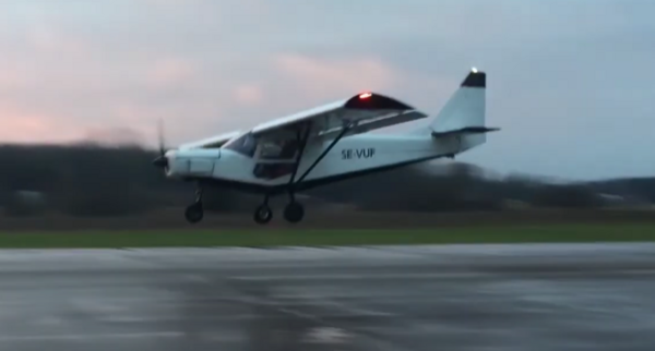 Swedish white Savannah S with D Motor.PNG