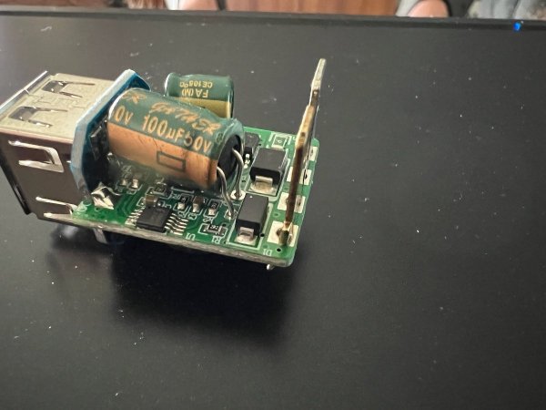5 volt usb 1.jpg