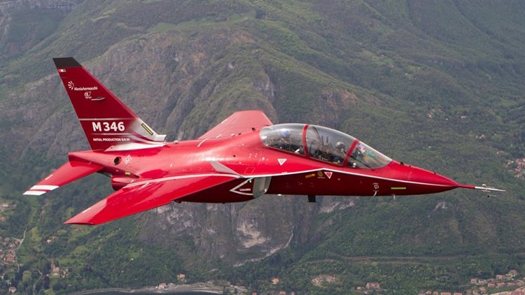 More information about "Alenia Aermacchi M-346 Master"