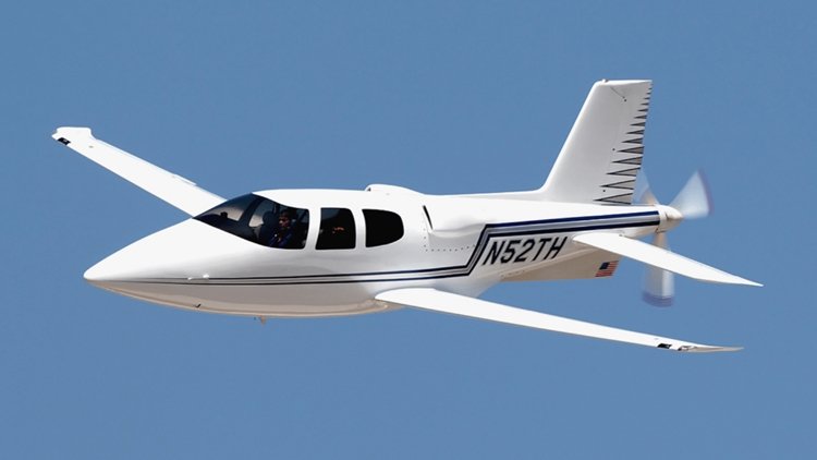 More information about "Cirrus VK-30"