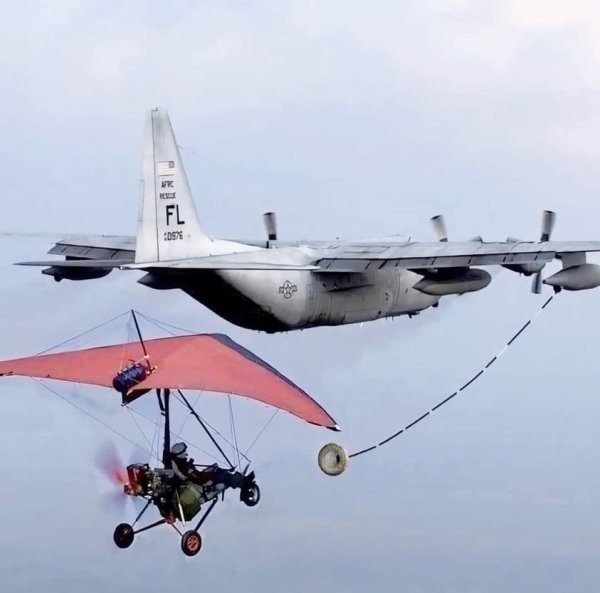 refuellingultralight.thumb.jpg.de802d0318803e7c7a615d2cb7e0704d.jpg