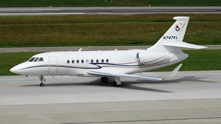 More information about "Dassault Falcon 2000"