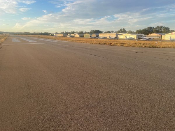 NorthamAirport.thumb.jpg.346ab502041fe7607637e37e16571db6.jpg